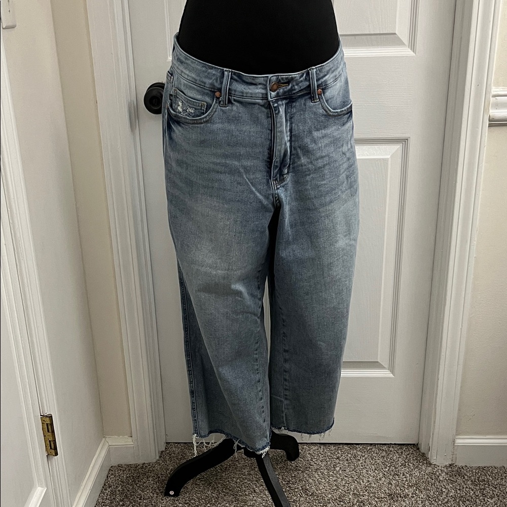 Judy Blue Light Blue Denim Jeans